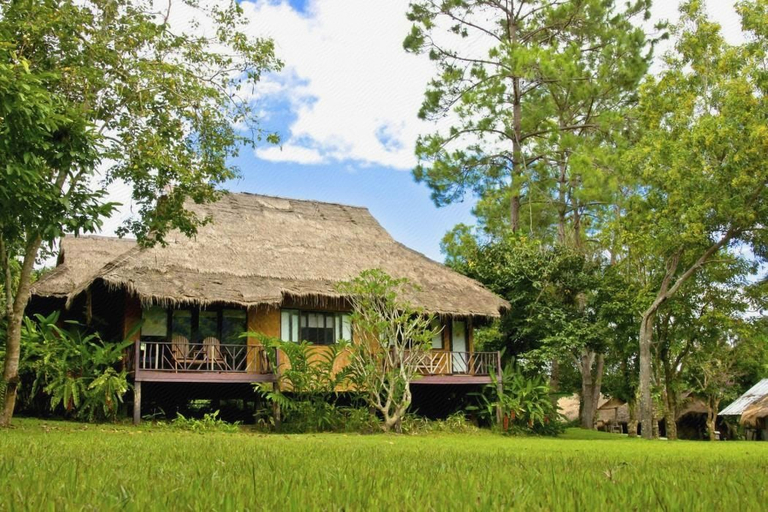 Hmong Hilltribe Lodge, Mae Rim