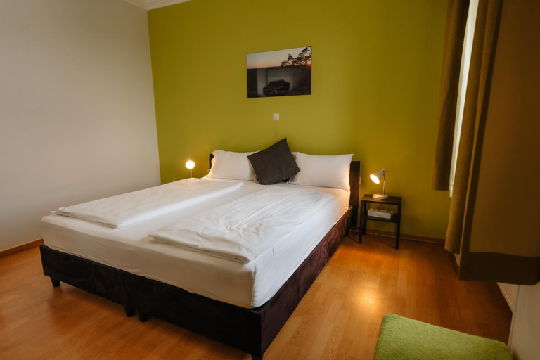 Bedroom 2, Trail-inn Natur & Sporthotel, Echternach