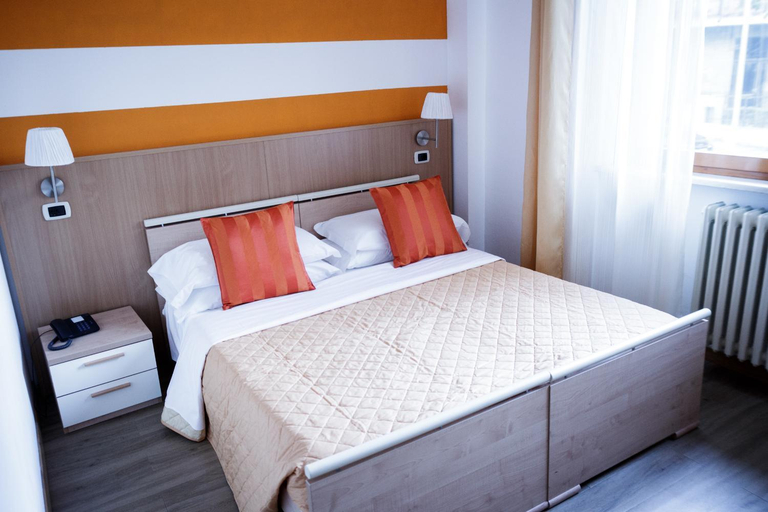 Bedroom 9