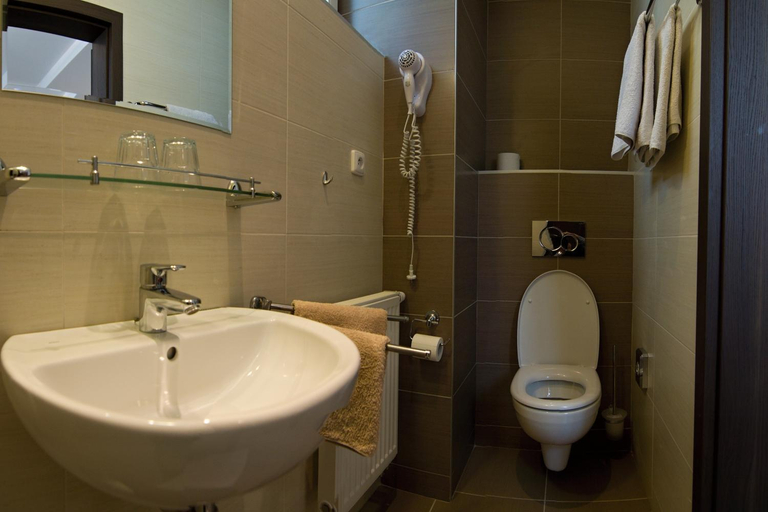 Bathroom 2, Penzion Beryl, Košice I