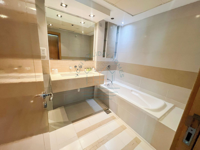 Bathroom 5, Blakely 2BR Lakeview Retreat With Open Balcony, Dubai