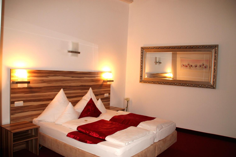 Bedroom 4, Hotel Bruckertshof, Bamberg