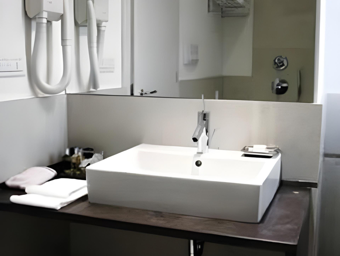 Bathroom 2, Hotel Ril, Venezia