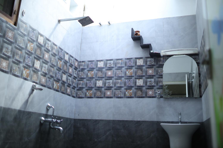 Bathroom 2, Casa Marari, Alappuzha