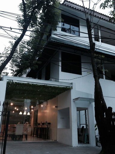 Menteng House, Central Jakarta