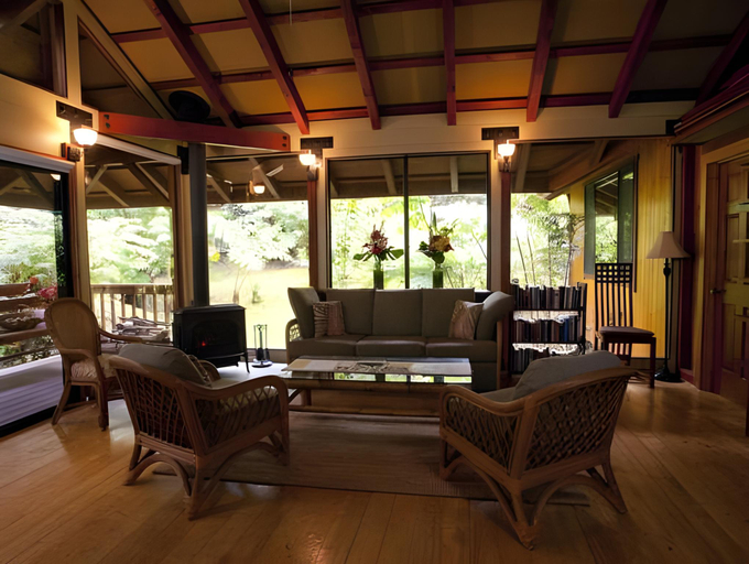 Others 3, Volcano Village Lodge, Hawaii