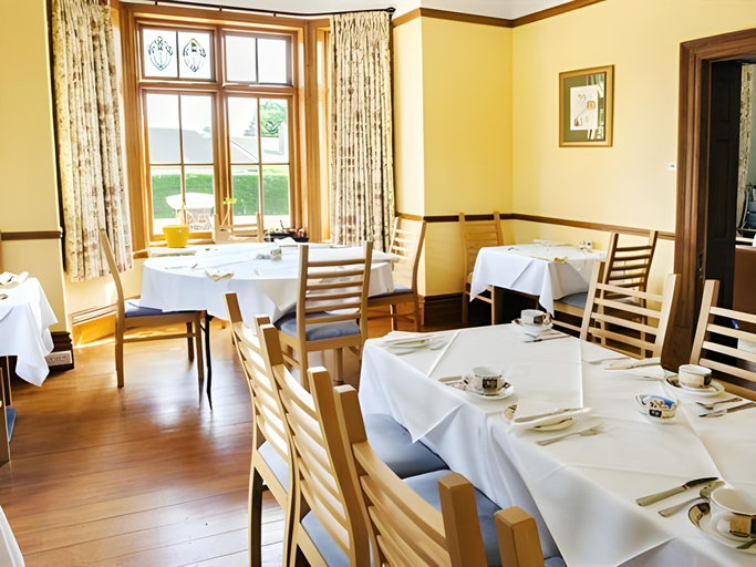 Others 5, Grange Hotel, Cambridgeshire