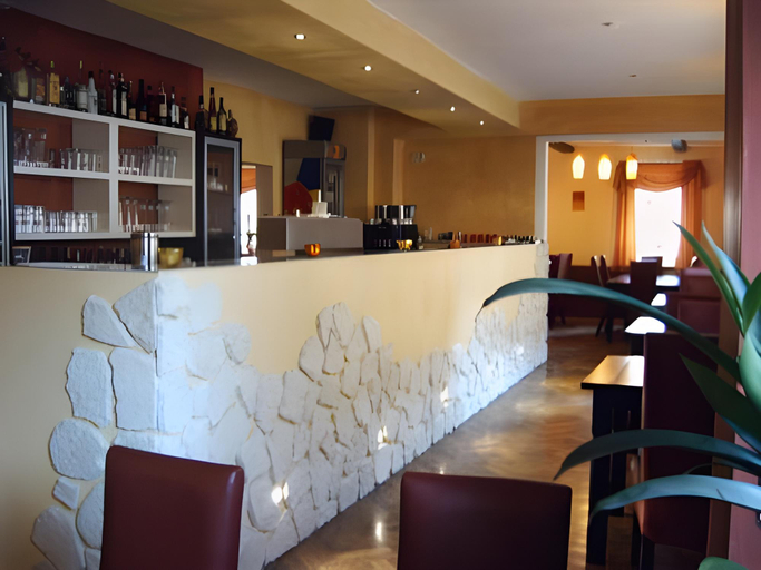 Others 3, Hotel Cristallo, Landshut