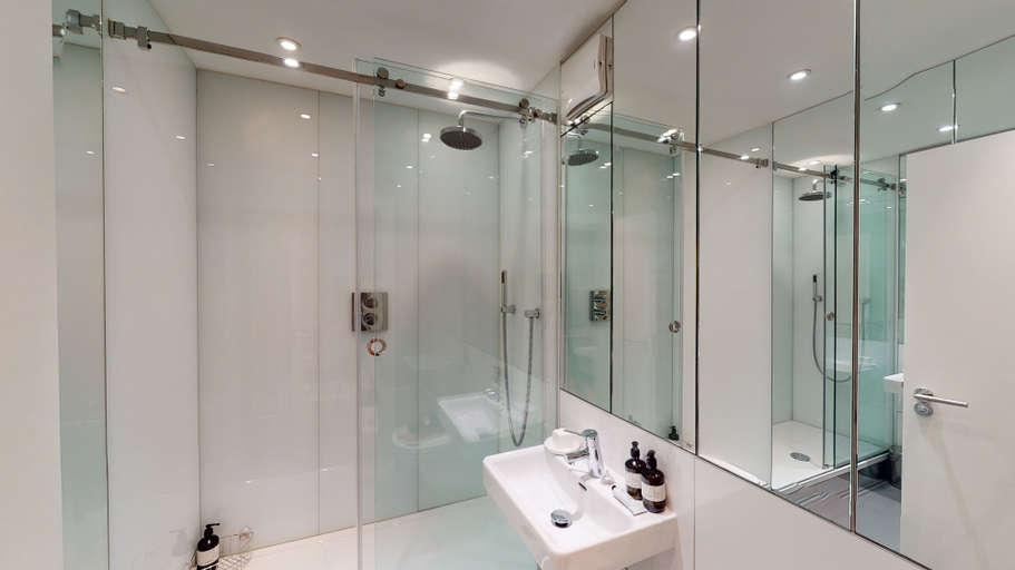 Bathroom 3, The Harrington - Gloucester Road - 3 Harrington Gardens, London