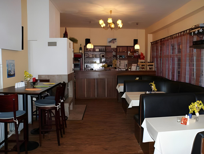 Food & Drinks 3, Chata pod Certovicou, Liptovský Mikuláš