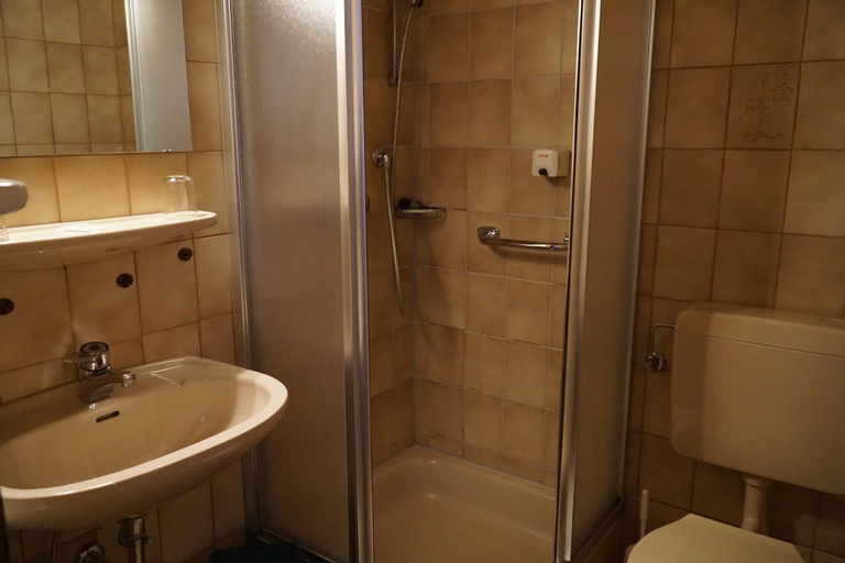 Bedroom 3, Hotel zum Goldenen Ochsen, Südliche Weinstraße