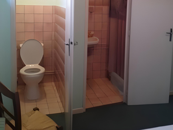 Bathroom, Bel Air, Meuse
