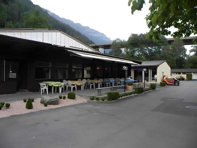 Others 5, The River Village, Interlaken