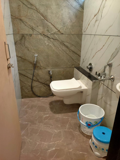 Bathroom, Goroomgo Janata Inn Gujarat, Valsad