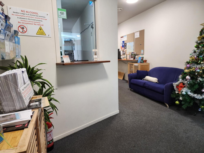 Public Area 3, Newton Lodge Auckland - Hostel, Waitakere