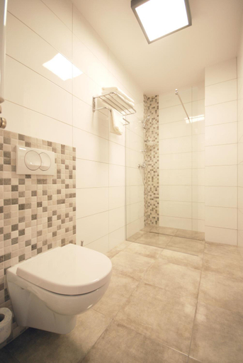 Bathroom 3, Hotel - Restauracja "SLONECZNA", Jarocin