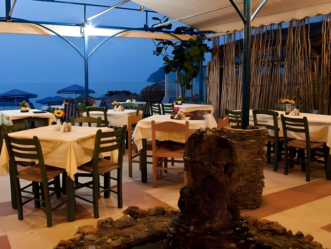 Food & Drinks 3, CHC Atlantida Mare, Crete
