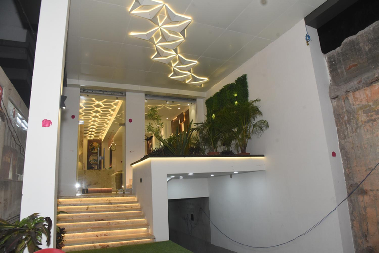 Others 5, HOTEL LAWANG SIGNAGE, Deoghar