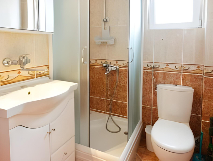 Bathroom 4, Apartments Kovinic