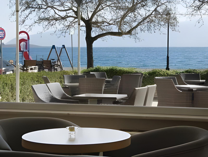 Food & Drinks 5, Plaza Hotel, West Greece