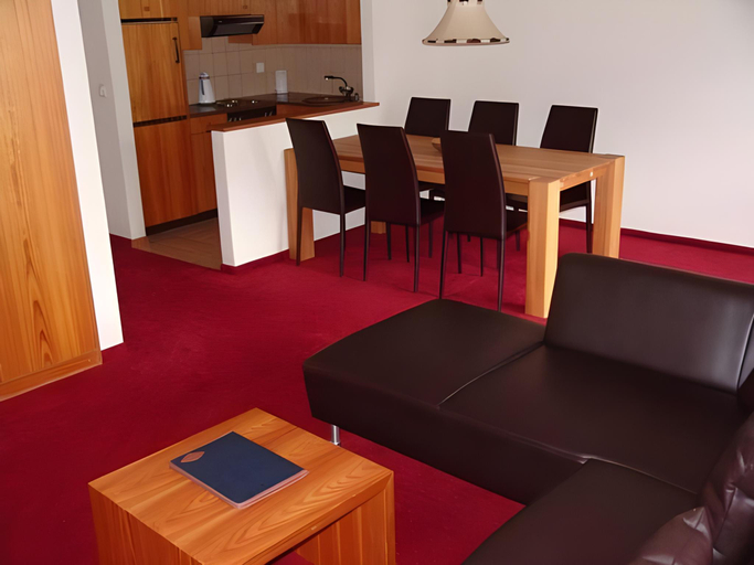Others 5, Aparthotel Ambassador, Goms