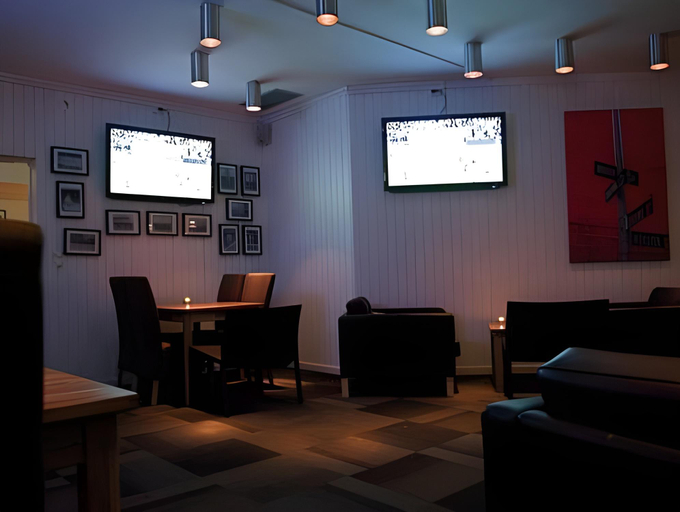 Food & Drinks 5, Uncle Joe's, Gotland