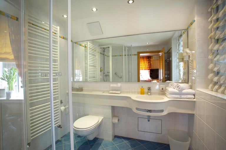 Bathroom 4, Hotel Traube, Stuttgart