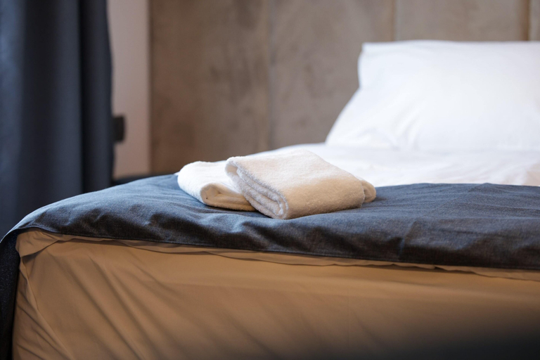 Bedroom 2, Nest Suites