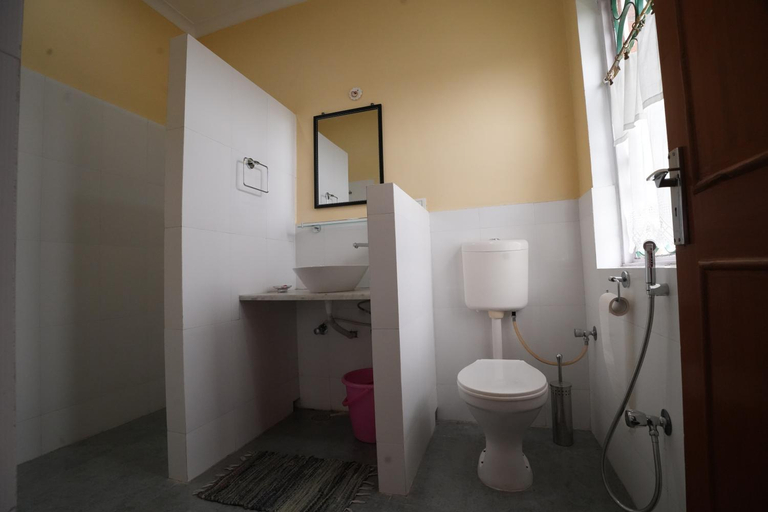 Bathroom 4, Lalita Home Stay, Chhatarpur