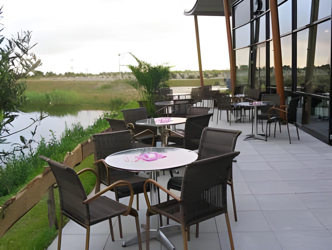 Food & Drinks 3, Resort Land Zee, Schouwen-Duiveland