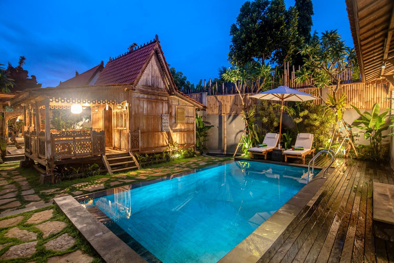 Swimming Pool 10