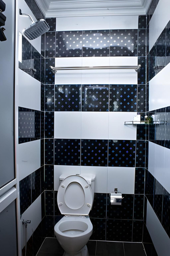 Bathroom 5, Cenang Langkawi House, Langkawi
