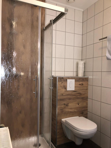Bathroom 2, Gastehaus Weber, Cham