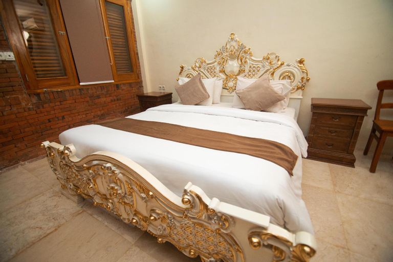 Bedroom 9