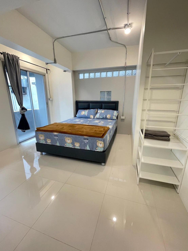 Bedroom 2, 808 Bangkok, Din Dang