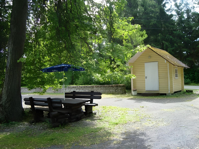 Others 5, Kuremae Hostel, Illuka