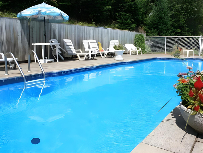 Others 3, Motel Le Radisson de Val-David, Les Laurentides