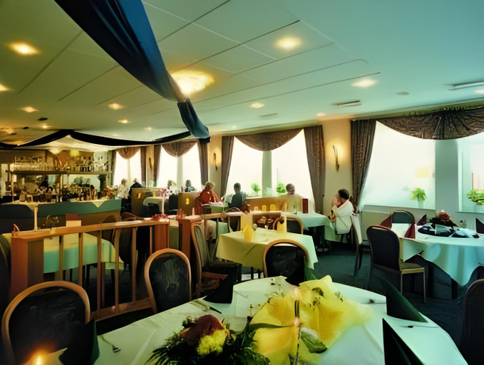Food & Drinks 4, Hotel-Restaurant Kamper Superior, Ammerland