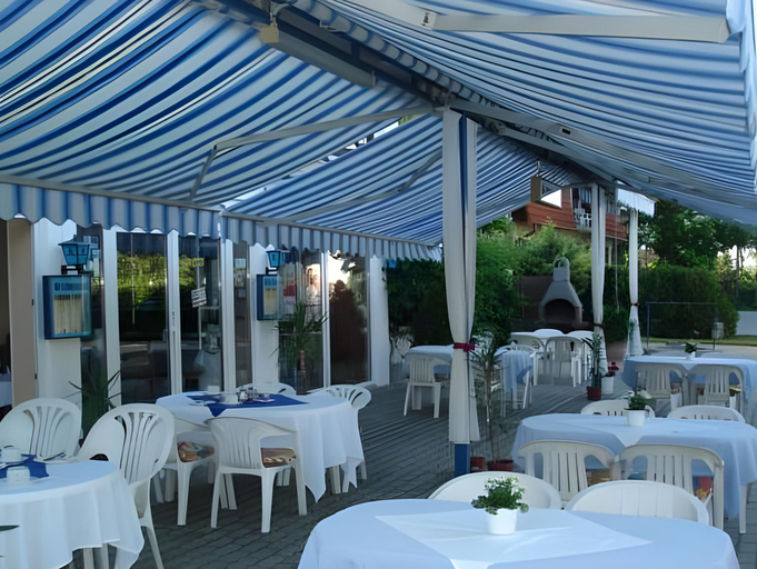 Food & Drinks 3, Thermal Panzio Igal, Kadarkút
