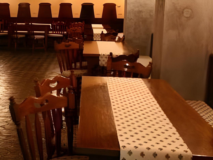 Food & Drinks 4, Zlaty Lev, Louny