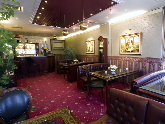 Food & Drinks 5, Hotel Central, Veliko Tarnovo
