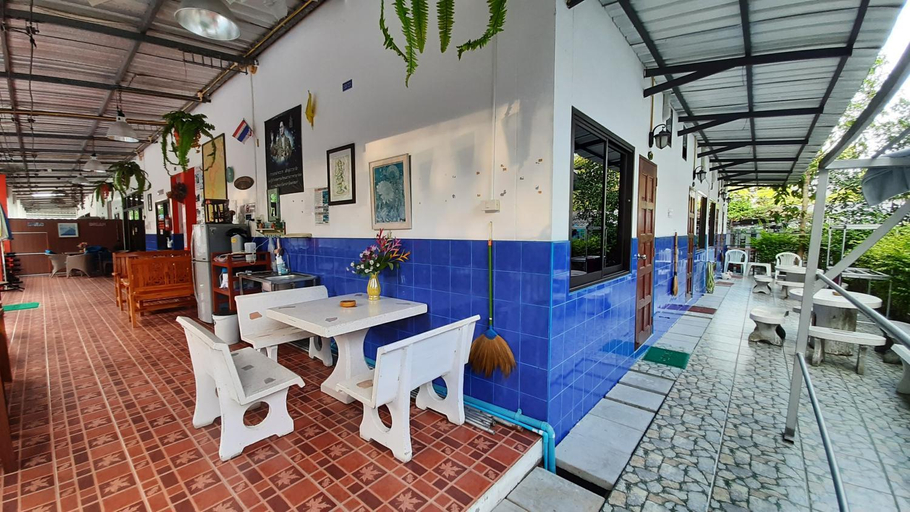 Restaurant 8