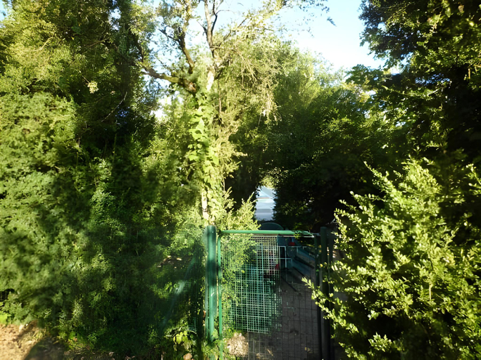 Others 3, Chateau d'Avanton, Vienne
