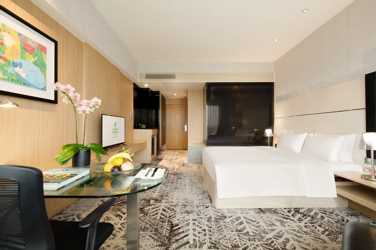 Bedroom 25