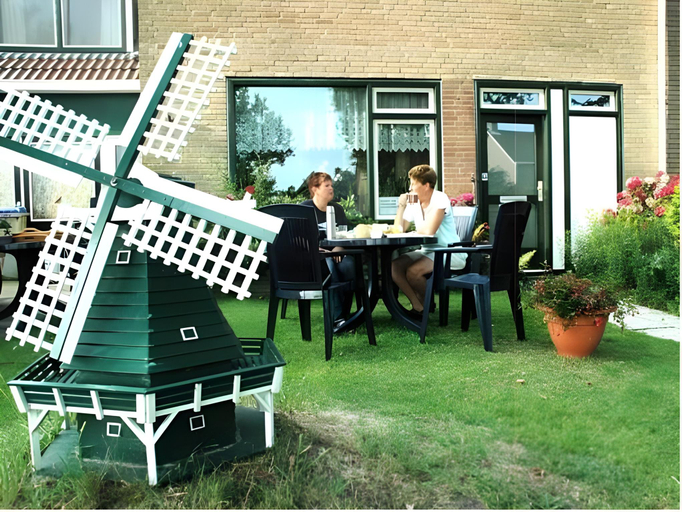 Others 4, B&B Molenaar, Ameland