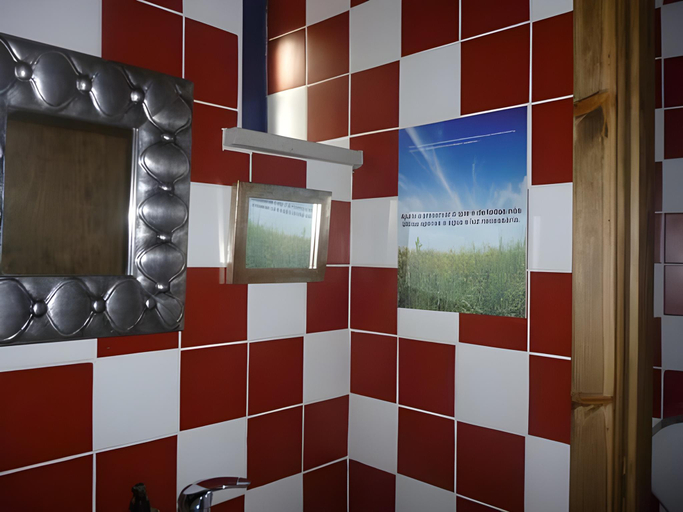 Bathroom 2, Casas do Pastor, Seia