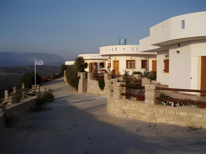 Others 3, Villas Alexandros, Faistos