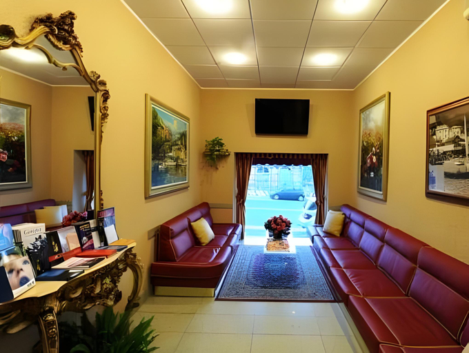 Public Area, Hotel Tirreno, Genova