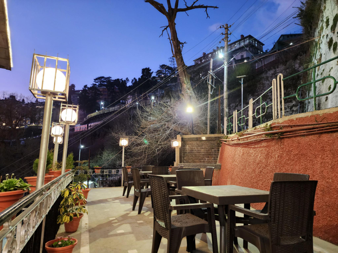 Public Area, Hotel Rajdoot, Shimla