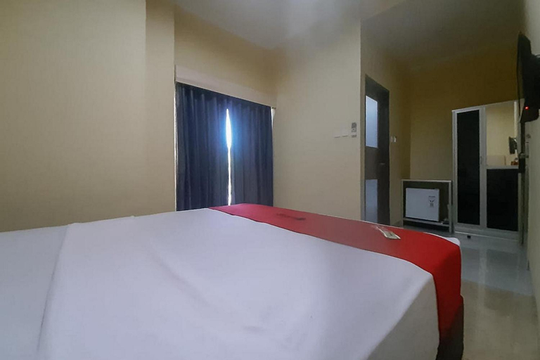 Bedroom 13